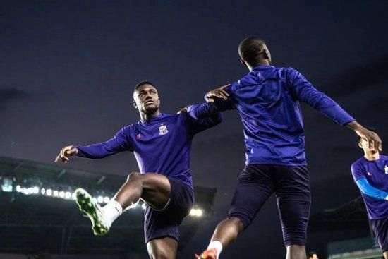 办公楼女郎3